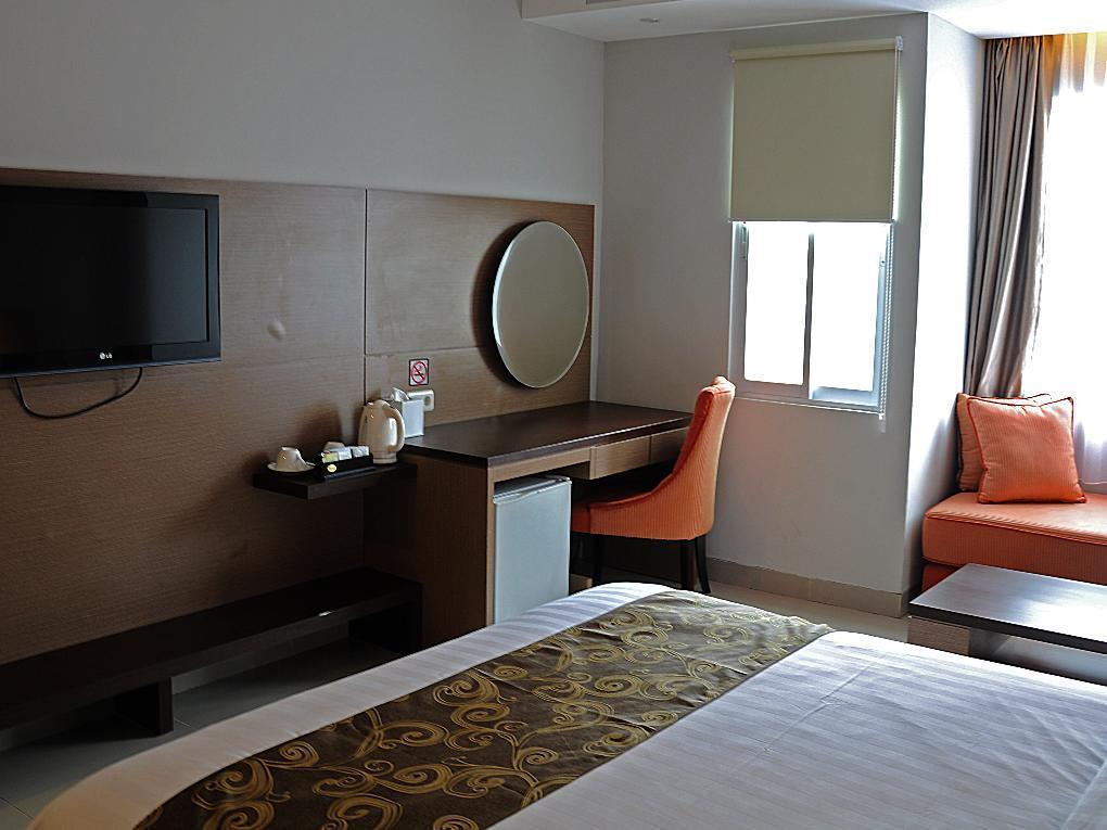 Hotel Lorin New Kuta Pecatu Esterno foto