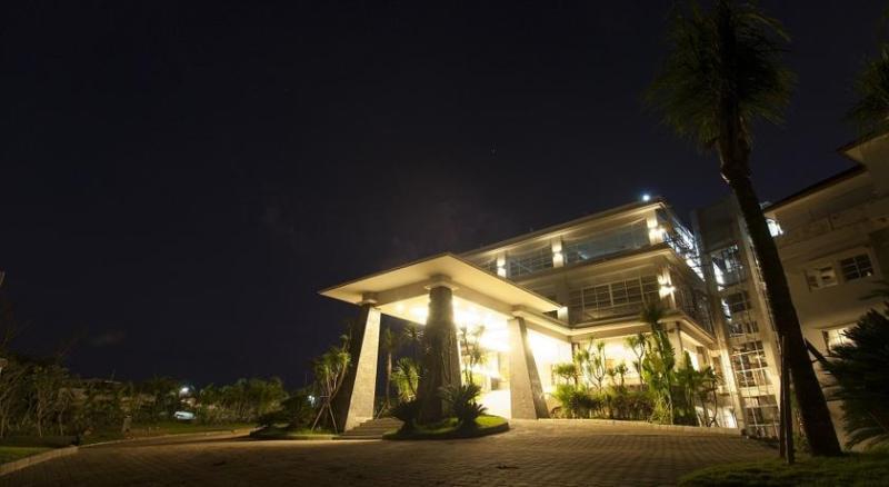 Hotel Lorin New Kuta Pecatu Esterno foto