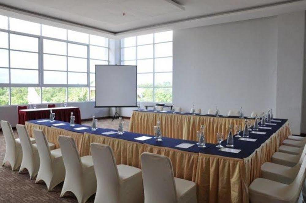 Hotel Lorin New Kuta Pecatu Esterno foto